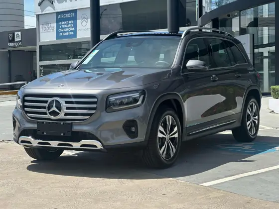 MERCEDES-BENZ GLB 220 2025