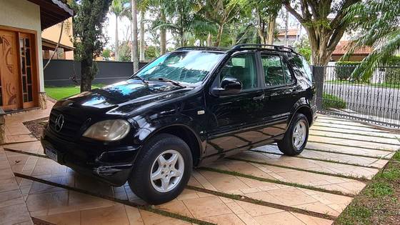 MERCEDES-BENZ ML 320 2001