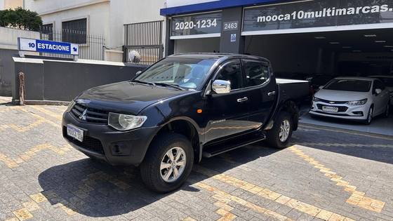 MITSUBISHI L200 TRITON 2012