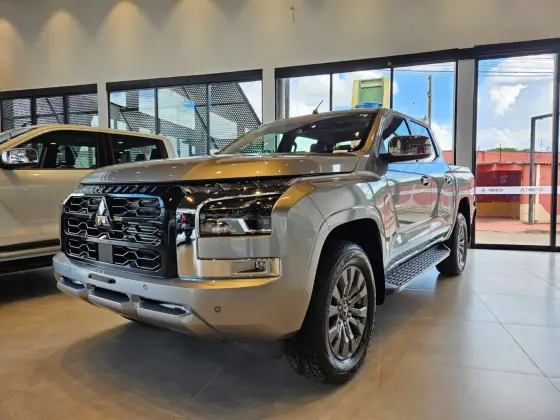 MITSUBISHI TRITON 2026