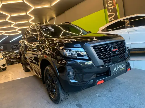 NISSAN FRONTIER 2023