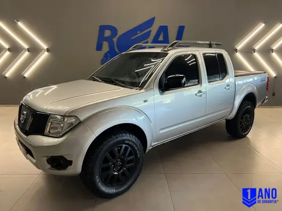 NISSAN FRONTIER 2016