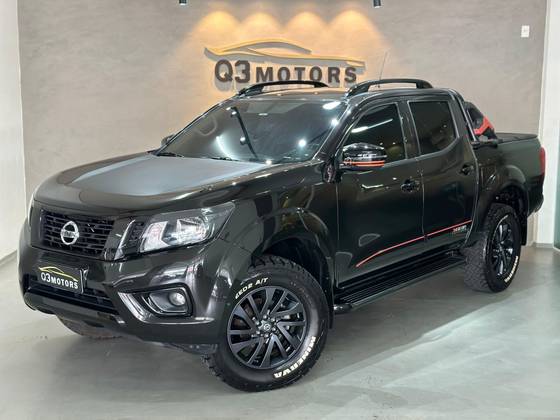 NISSAN FRONTIER 2022