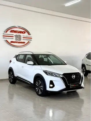 NISSAN KICKS 2022