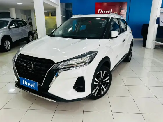 NISSAN KICKS 2022