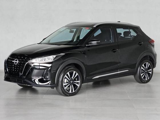 NISSAN KICKS 2023