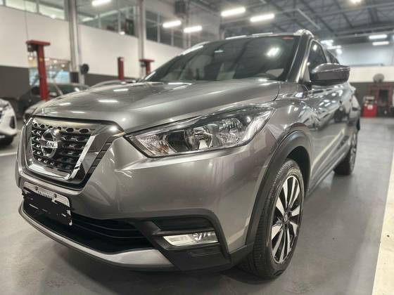 NISSAN KICKS 2018
