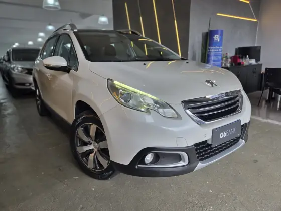 PEUGEOT 2008 2017