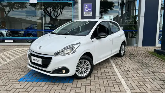 PEUGEOT 208 2019