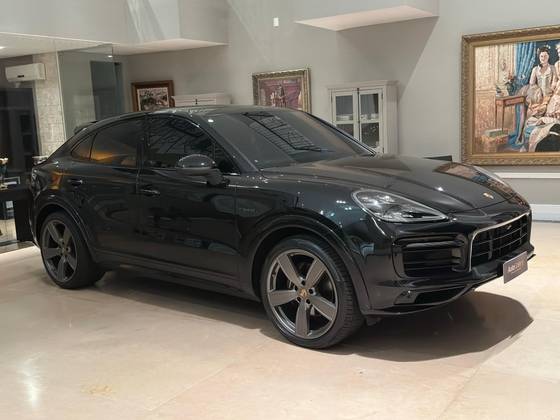 PORSCHE CAYENNE 2022