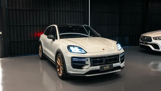 PORSCHE CAYENNE 2024