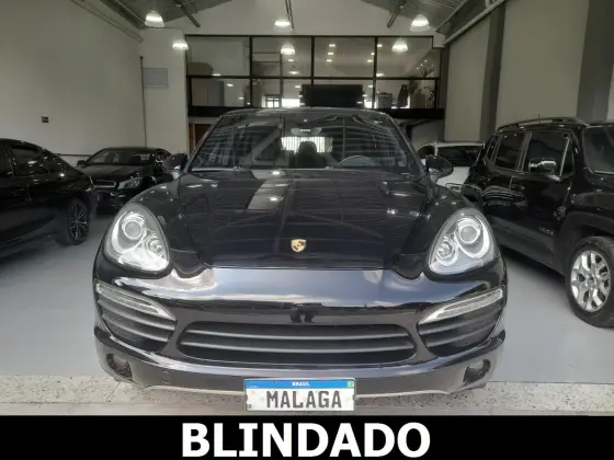 PORSCHE CAYENNE 2011