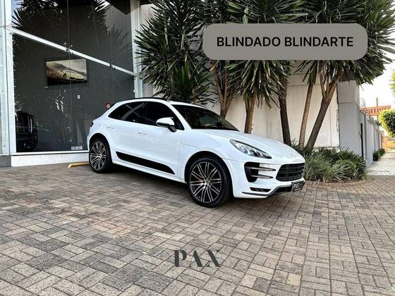 PORSCHE MACAN 2016
