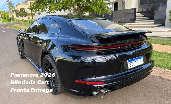 PORSCHE PANAMERA 2025