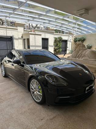 PORSCHE PANAMERA 2019