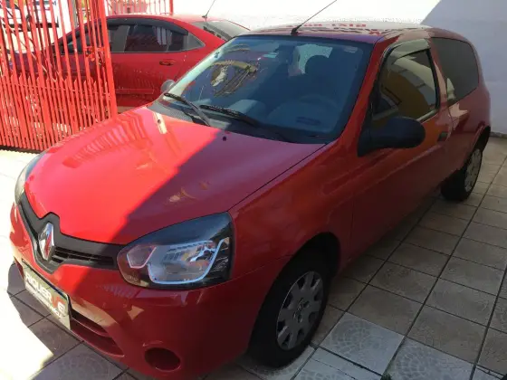 RENAULT CLIO 2015