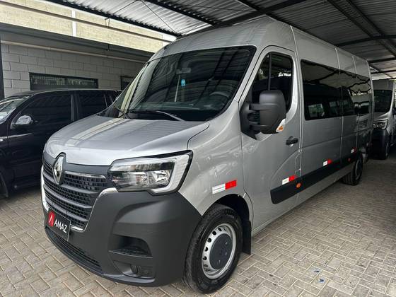 RENAULT MASTER 2025