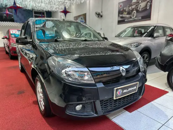 RENAULT SANDERO 2014