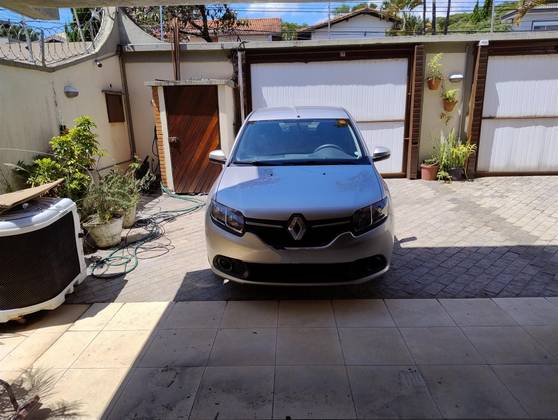 RENAULT SANDERO 2015