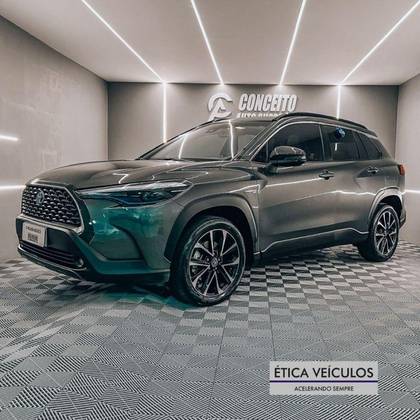 TOYOTA COROLLA CROSS 2024