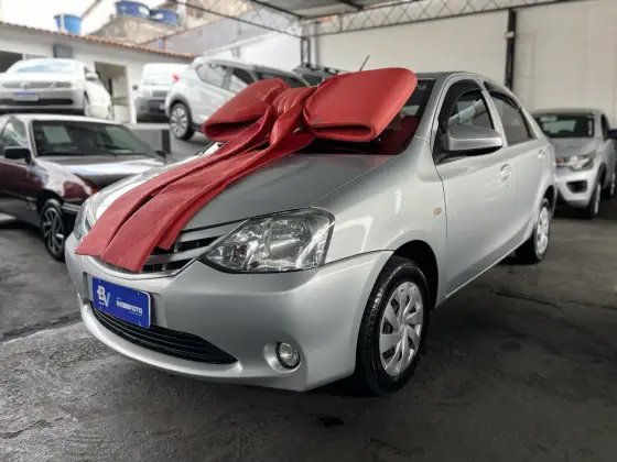 TOYOTA ETIOS 2017