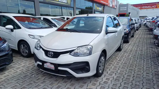 TOYOTA ETIOS 2018