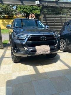 TOYOTA HILUX 2021