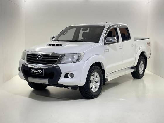 TOYOTA HILUX 2013