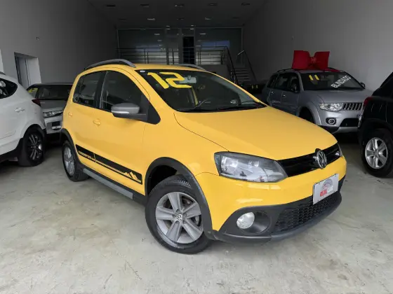 VOLKSWAGEN CROSSFOX 2012