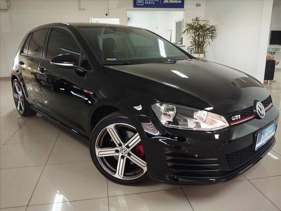 VOLKSWAGEN GOLF 2017