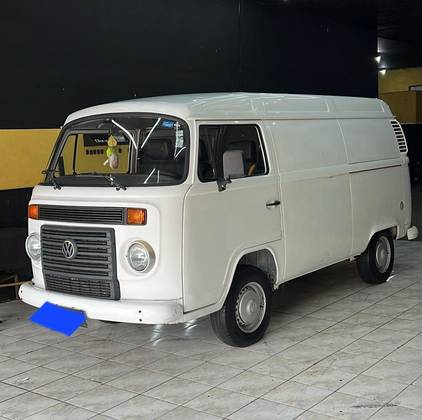 VOLKSWAGEN KOMBI 2010