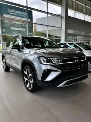 VOLKSWAGEN TAOS 2024