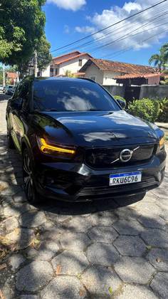 VOLVO XC40 2022