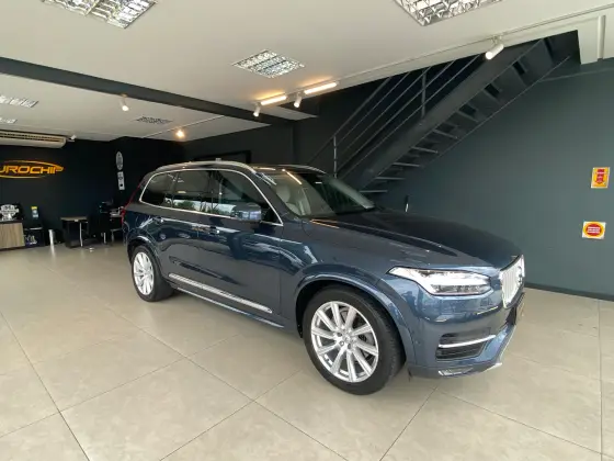 VOLVO XC90 2019