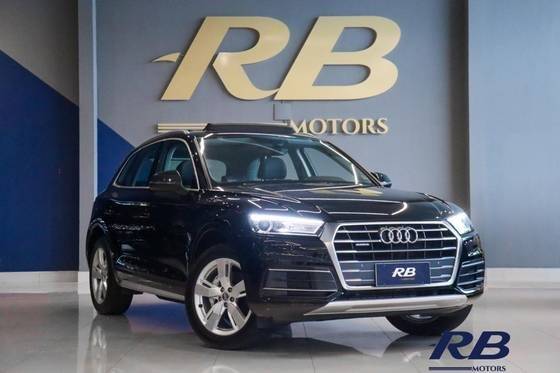AUDI Q5 2018