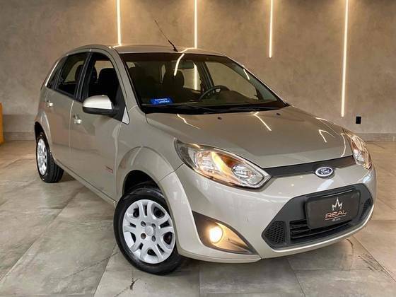 FORD FIESTA 2013