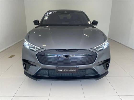 FORD MUSTANG MACH-e 2023