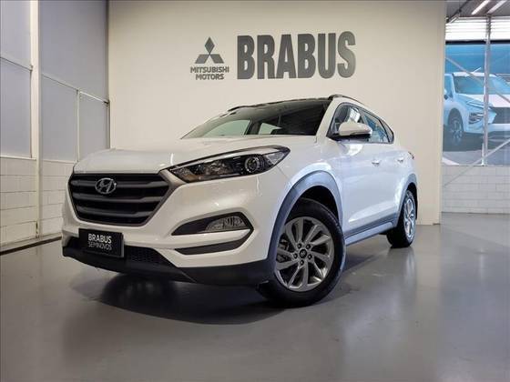 HYUNDAI TUCSON 2021