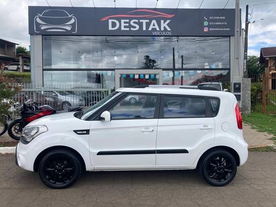 KIA SOUL 2012
