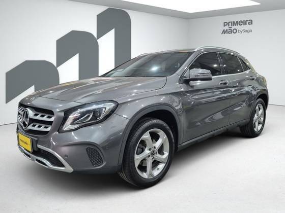 MERCEDES-BENZ GLA 200 2019