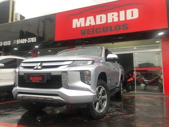 MITSUBISHI L200 TRITON 2021