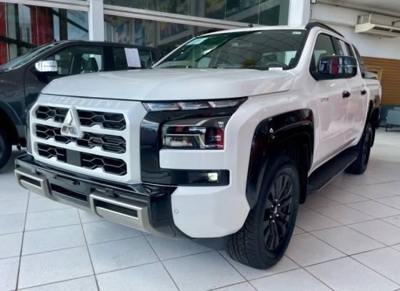 MITSUBISHI TRITON 2026