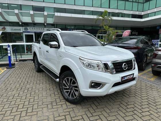 NISSAN FRONTIER 2021