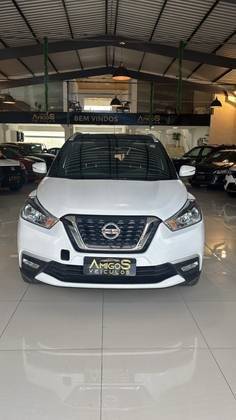 NISSAN KICKS 2017