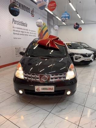 NISSAN LIVINA 2012