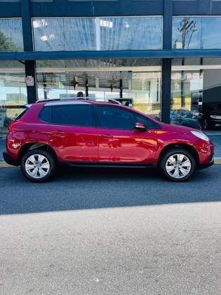 PEUGEOT 2008 2016