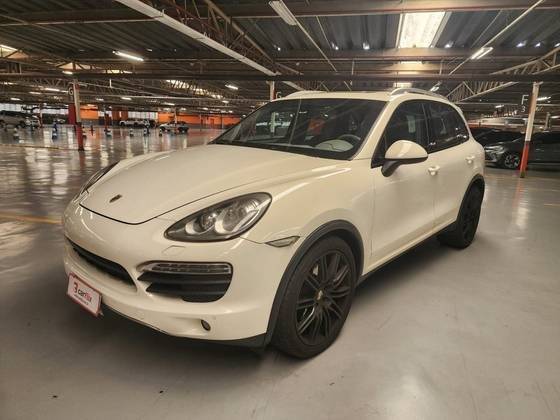 PORSCHE CAYENNE 2012