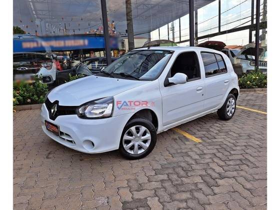 RENAULT CLIO 2016