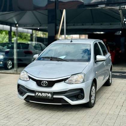 TOYOTA ETIOS 2018