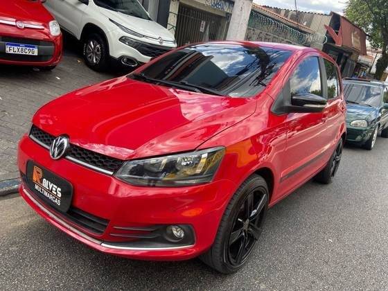 VOLKSWAGEN FOX 2017